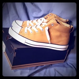 Chuck Taylor Street Mid Wheat/White